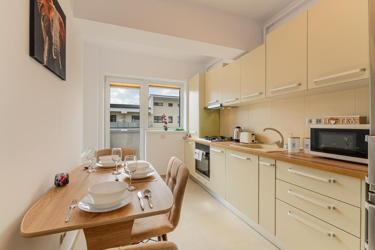 בראשוב Zen Apartments מראה חיצוני תמונה